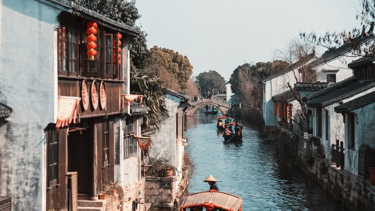 55岁关之琳复出后无戏可拍,自曝婚姻上没有遇到对的人!